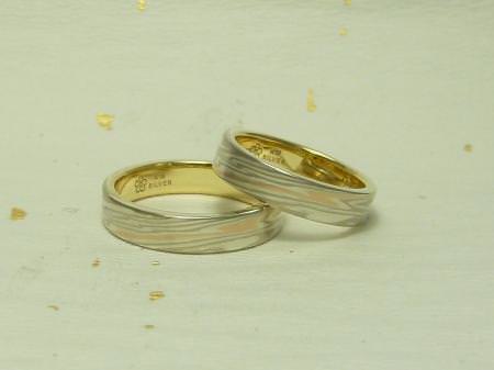 http://www.mokumeganeya.com/blog/customer/assets_c/2011/07/木目金の結婚指輪　銀座002-thumb-450x337-7745.jpg